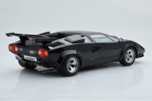 Lamborghini Countach LP5000S Nero AUTOart 1:18 74533 Pressofusione — immagine 4 di 10