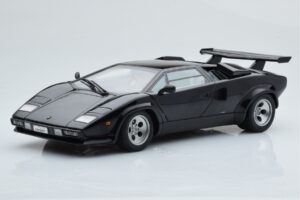 Lamborghini Countach LP5000S Nero AUTOart 1:18