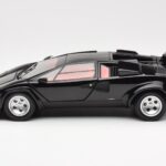Lamborghini Countach LP 5000 Quattrovalvole Nero Kyosho 1:18 08320BK - image 4 of 8