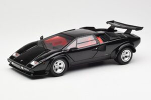 Lamborghini Countach LP 5000 Quattrovalvole Nero Kyosho 1:18 08320BK