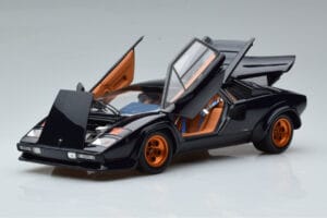 Lamborghini Countach LP500S Walter Wolf Blu Scuro Kyosho 1:18 08320D Pressofusione — immagine 2 di 11