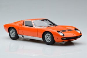 Lamborghini Miura SV Arancione AUTOart 1:18 74542 Pressofusione — immagine 6 di 8
