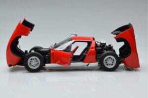 Lamborghini Miura SV Rosso AUTOart 1:18 74543 Pressofusione — immagine 4 di 8