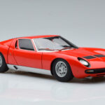 Lamborghini Miura SV Rosso AUTOart 1:18 - image 6 of 8
