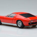 Lamborghini Miura SV Rosso AUTOart 1:18 - image 7 of 8