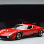 Lamborghini Miura SVR Rosso Kyosho 1:18 - image 9 of 9