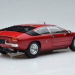 Lamborghini Urraco P250 Rosso Kyosho 1:18 - image 3 of 10