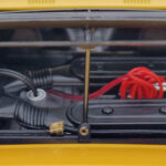 Lamborghini Urraco Giallo Kyosho 1:18 - image 9 of 10