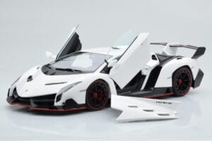 Lamborghini Veneno Bianco AUTOart 1:18 74507 Pressofusione — immagine 2 di 8