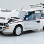 Lancia Delta HF Integrale 6 Bianco Kyosho 1:18 - image 2 of 8