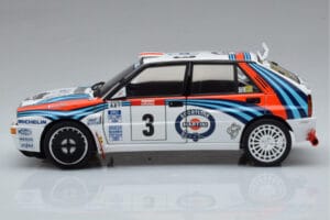 Lancia Delta HF Integrale Evoluzione #3 D. Auriol / B. Occelli Tour de Corse 1992 Kyosho 1:18 08348H Pressofusione — immagine 4 di 9