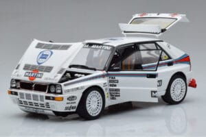 Lancia Delta HF Integrale Evoluzione Test Car Kyosho 1:18 08348G Pressofusione — immagine 2 di 9