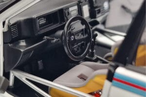 Lancia Delta HF Integrale Evoluzione Test Car Kyosho 1:18 08348G Pressofusione — immagine 7 di 9