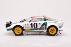 Lancia Stratos HF #10 S. Munari / S. Maiga Rally Monte Carlo 1976 IXO 1:18 18RMC162A Pressofusione — immagine 3 di 6