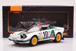 Lancia Stratos HF #10 S. Munari / S. Maiga Rally Monte Carlo 1976 IXO 1:18 18RMC162A Pressofusione — immagine 6 di 6