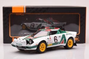 Lancia Stratos HF #6 B. Waldegård / H. Thorszelius Rally Monte Carlo 1976 IXO 1:18 18RMC162B Pressofusione — immagine 6 di 6