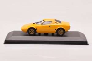 Lancia Stratos Giallo Minichamps 1:43 430125020