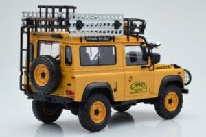 Land Rover Defender 90 Camel Trophy Borneo 1985 Almost Real 1:18 810213 Pressofusione — immagine 3 di 8