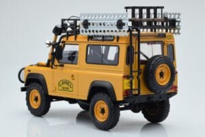 Land Rover Defender 90 Camel Trophy Borneo 1985 Almost Real 1:18 810213 Pressofusione — immagine 7 di 8