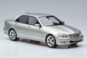 Lexus IS200 XE10 Argento Otto 1:18 OT991 Resina — immagine 4 di 6
