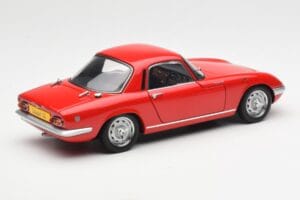 Lotus Elan S2 SE Coupe Rosso AUTOart 1:18 75351 Pressofusione — immagine 3 di 8