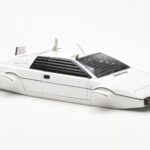 Lotus Esprit Type 79 James Bond The Spy Who Loved Me Submarine Bianco AUTOart 1:18 - image 6 of 8