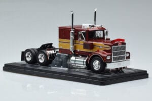 Marmon CHDT Rosso Oro IXO 1:43 TR157 Pressofusione — immagine 4 di 6