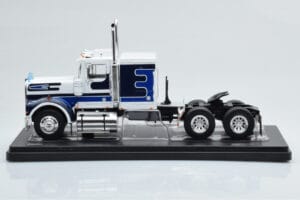 Marmon CHDT Bianco Blu IXO 1:43 TR083 Pressofusione — immagine 2 di 4