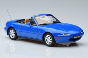 Mazda MX-5 NA Blu Otto 1:18 OT934 Resina — immagine 4 di 6