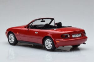 Mazda MX-5 NA Norev 1:18 188020 Pressofusione — immagine 7 di 8