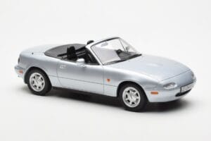 Mazda MX-5 NA Argento Norev 1:18 188023 Pressofusione — immagine 5 di 7