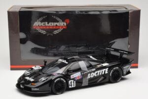 McLaren F1 GTR Loctite #27 T. Bäscher / R. Capello / E. Pirro 24 Hours of Le Mans 1998 UT Models 1:18 39821 Pressofusione — immagine 6 di 6