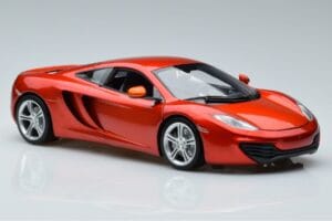 McLaren MP4-12C Con Figurina Stig Top Gear Minichamps 1:18 519101330 Pressofusione — immagine 5 di 7