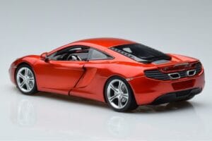 McLaren MP4-12C Con Figurina Stig Top Gear Minichamps 1:18 519101330 Pressofusione — immagine 6 di 7