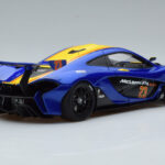 McLaren P1 GTR Blu Con Strisce Gialle AUTOart 1:18 - image 3 of 7