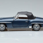 Mercedes 190 SL W121 Roadster Blu Norev 1:18 - image 4 of 8