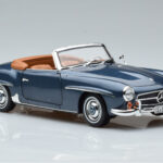 Mercedes 190 SL W121 Roadster Blu Norev 1:18 - image 6 of 8