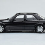 Mercedes 190E W201 2.5-16 Evo I Nero Otto 1:18 - image 3 of 6