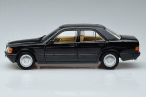 Mercedes 190 E W201 Edizione Limitata Norev 1:18 183823 Pressofusione — immagine 5 di 10
