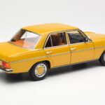 Mercedes 200/8 W115 Sahara Giallo Norev 1:18 183771 - image 3 of 8