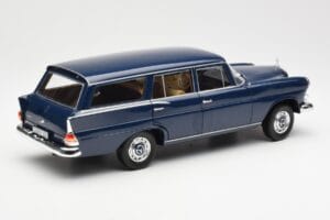 Mercedes 200 Universal W115 Blu Norev 1:18 183599 Pressofusione — immagine 3 di 8