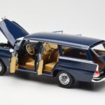 Mercedes 200 Universal W115 Blu Norev 1:18 183599 - image 5 of 8