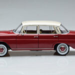 Mercedes 200 W110 Rosso Norev 1:18 - image 5 of 7