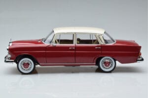 Mercedes 200 W110 Rosso Norev 1:18 183706 Pressofusione — immagine 5 di 7