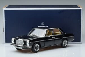 Mercedes 200 W115 Edizione Limitata Norev 1:18 183775 Pressofusione — immagine 8 di 8