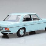 Mercedes 200 W115 Norev 1:18 183777 Pressofusione - image 3 of 7