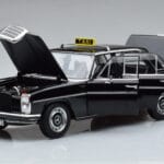 Mercedes 200 W115 Taxi Norev 1:18 183776 Pressofusione - image 2 of 7