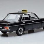 Mercedes 200 W115 Taxi Norev 1:18 183776 Pressofusione - image 3 of 7