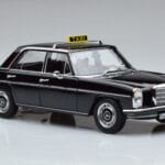 Mercedes 200 W115 Taxi Norev 1:18 183776 Pressofusione - image 5 of 7