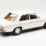 Mercedes 200 W115 Bianco Norev 1:18 183770 - image 3 of 8